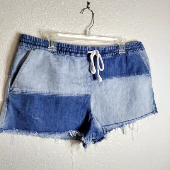 Aerie Shorts Patchwork Denim Drawstring Pull On Stretch Waist Raw Hem sz Xl - Picture 2 of 7